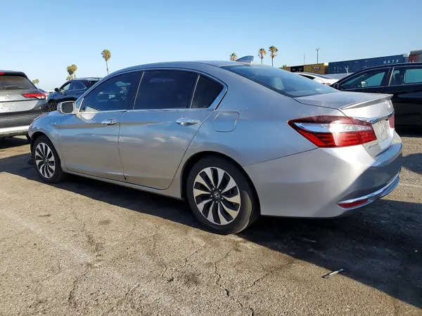 JHMCR6F5XHC002212 2017 HONDA ACCORD - Image 2