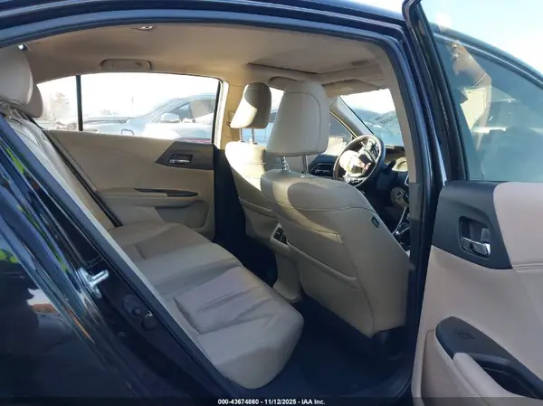 JHMCR6F5XHC008429 2017 HONDA ACCORD - Image 8