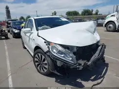 JHMCR6F5XHC008558 2017 HONDA ACCORD