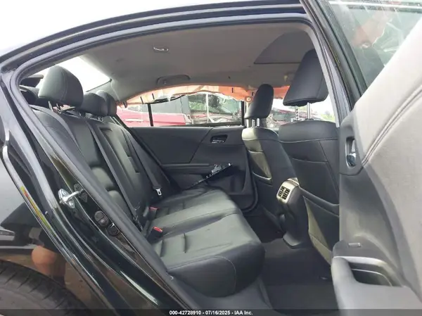 JHMCR6F5XHC009807 2017 HONDA ACCORD - Image 8