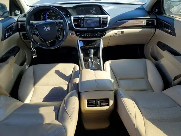 JHMCR6F5XHC010133 2017 HONDA ACCORD - Image 8