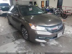 JHMCR6F5XHC010729 2017 HONDA ACCORD