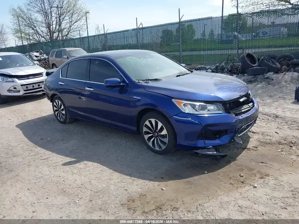 JHMCR6F5XHC011914 2017 HONDA ACCORD - Image 1