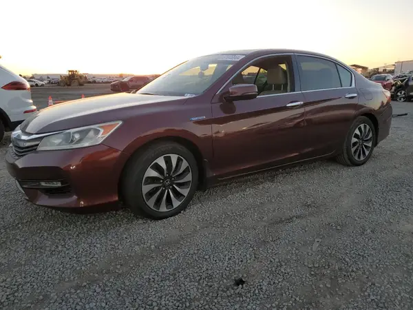 JHMCR6F5XHC012223 2017 HONDA ACCORD - Image 1
