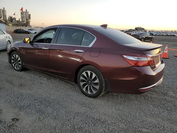 JHMCR6F5XHC012223 2017 HONDA ACCORD - Image 2