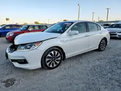 JHMCR6F5XHC020449 2017 HONDA ACCORD