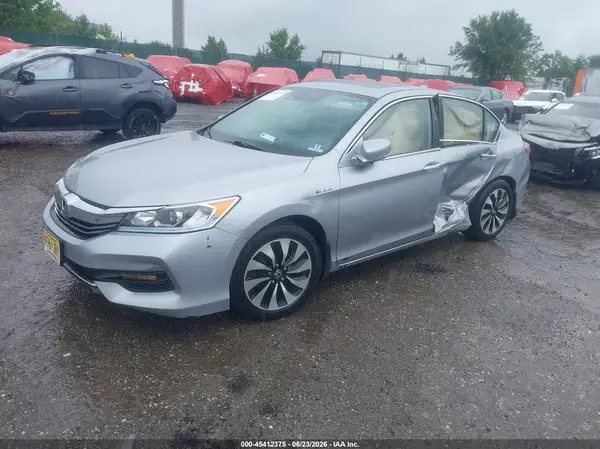 JHMCR6F5XHC021682 2017 HONDA ACCORD - Image 2