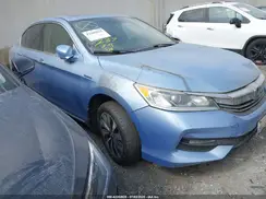 JHMCR6F5XHC024453 2017 HONDA ACCORD