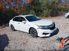 JHMCR6F5XHC024565 2017 HONDA ACCORD