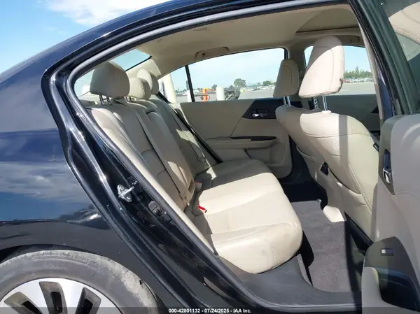 JHMCR6F5XHC028230 2017 HONDA ACCORD - Image 8