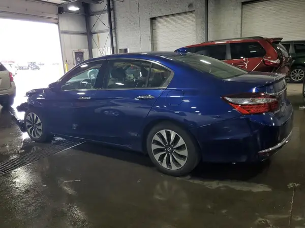 JHMCR6F5XHC028969 2017 HONDA ACCORD - Image 2