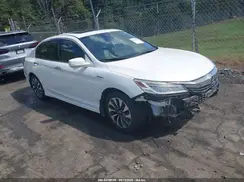 JHMCR6F70HC001555 2017 HONDA ACCORD