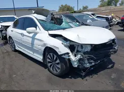 JHMCR6F70HC003743 2017 HONDA ACCORD