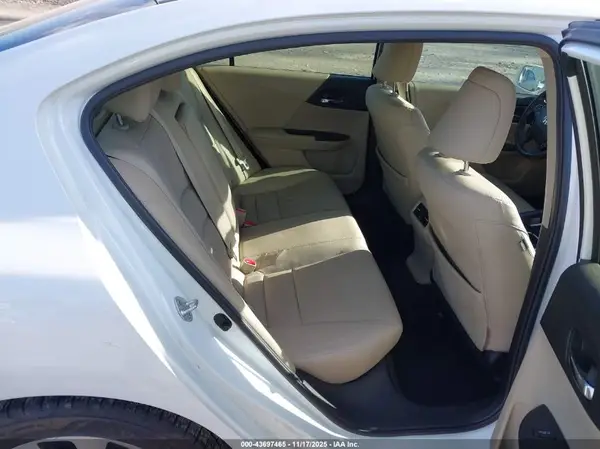 JHMCR6F70HC004651 2017 HONDA ACCORD - Image 8