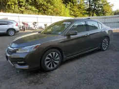 JHMCR6F70HC007694 2017 HONDA ACCORD
