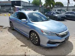 JHMCR6F70HC008134 2017 HONDA ACCORD