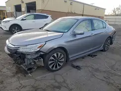 JHMCR6F70HC015097 2017 HONDA ACCORD