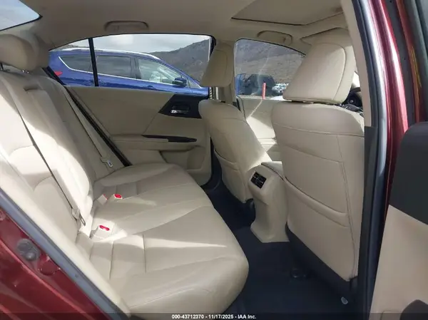 JHMCR6F70HC017657 2017 HONDA ACCORD - Image 8