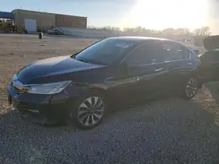 JHMCR6F70HC018078 2017 HONDA ACCORD