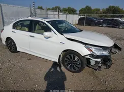 JHMCR6F70HC024270 2017 HONDA ACCORD