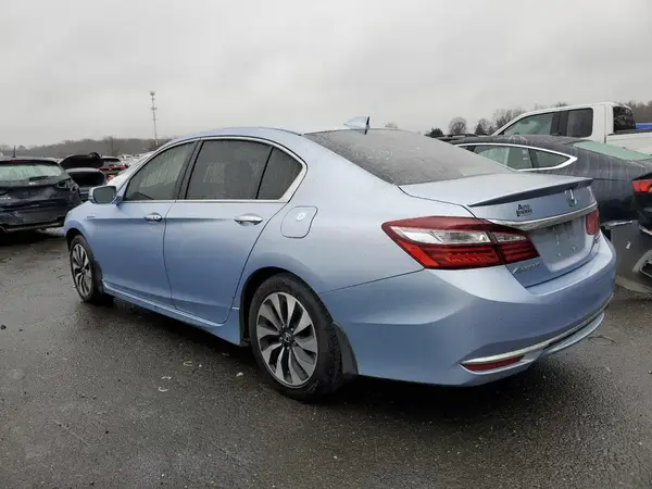 JHMCR6F70HC025659 2017 HONDA ACCORD - Image 2