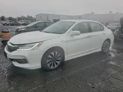 JHMCR6F70HC028836 2017 HONDA ACCORD