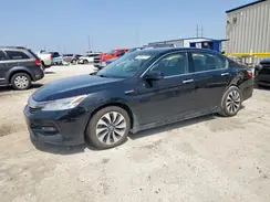 JHMCR6F70HC031705 2017 HONDA ACCORD