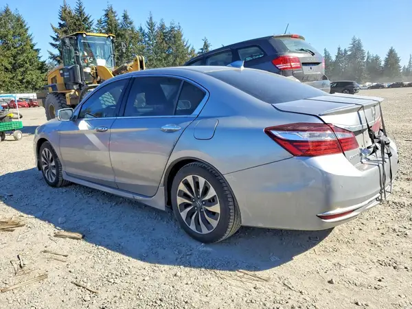 JHMCR6F71HC003010 2017 HONDA ACCORD - Image 2