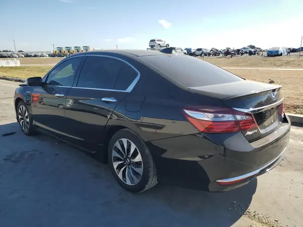 JHMCR6F71HC003038 2017 HONDA ACCORD - Image 2
