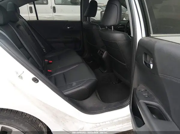 JHMCR6F71HC005842 2017 HONDA ACCORD - Image 8