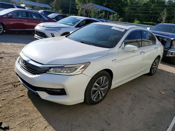 JHMCR6F71HC006019 2017 HONDA ACCORD - Image 1