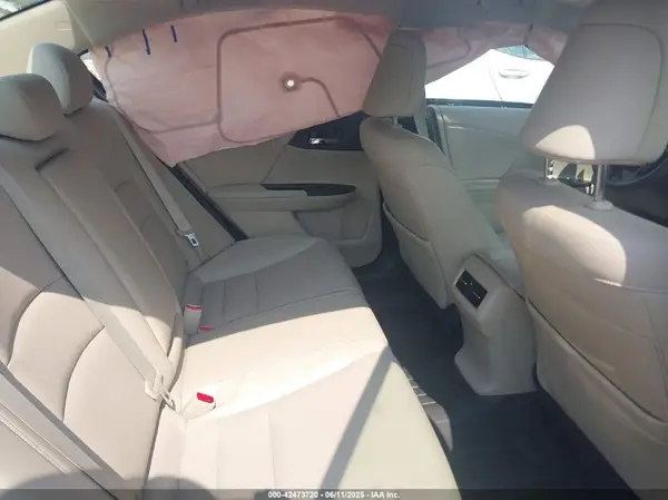 JHMCR6F71HC007574 2017 HONDA ACCORD - Image 8
