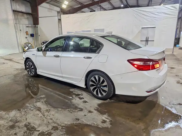 JHMCR6F71HC012838 2017 HONDA ACCORD - Image 2
