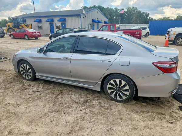 JHMCR6F71HC014461 2017 HONDA ACCORD - Image 2