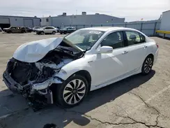 JHMCR6F71HC020504 2017 HONDA ACCORD