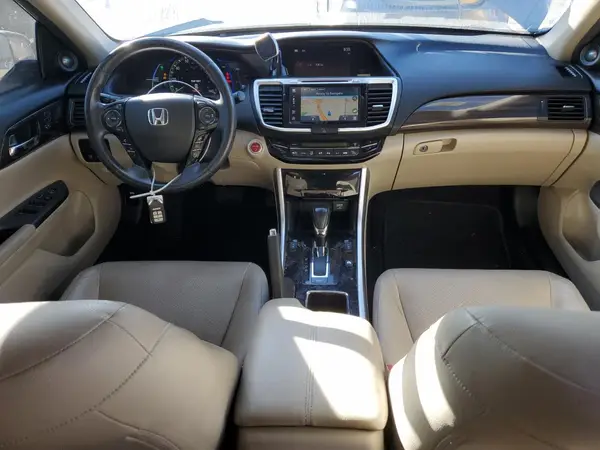 JHMCR6F71HC021667 2017 HONDA ACCORD - Image 8