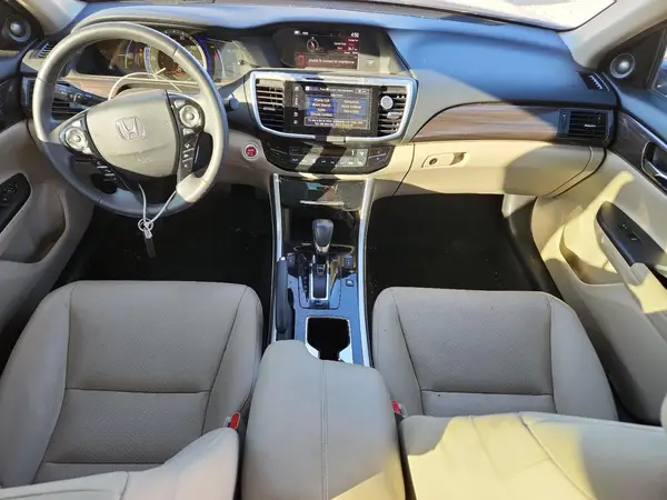 JHMCR6F71HC028473 2017 HONDA ACCORD - Image 8