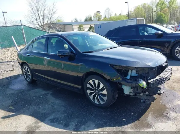 JHMCR6F71HC030479 2017 HONDA ACCORD - Image 1
