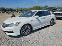 JHMCR6F71HC030563 2017 HONDA ACCORD