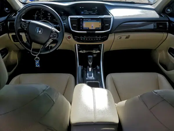 JHMCR6F72HC003002 2017 HONDA ACCORD - Image 8