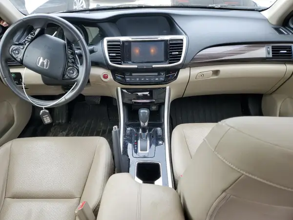 JHMCR6F72HC003064 2017 HONDA ACCORD - Image 8