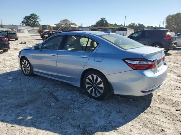 JHMCR6F72HC005669 2017 HONDA ACCORD - Image 2