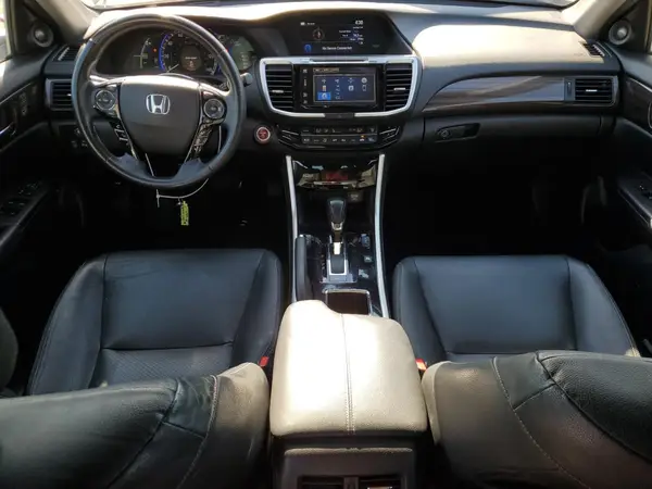 JHMCR6F72HC008801 2017 HONDA ACCORD - Image 8