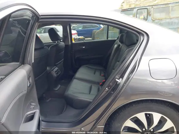 JHMCR6F72HC013190 2017 HONDA ACCORD - Image 8