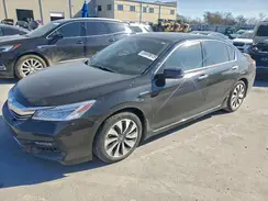 JHMCR6F72HC013383 2017 HONDA ACCORD