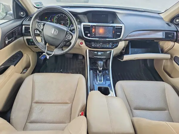 JHMCR6F72HC013576 2017 HONDA ACCORD - Image 8