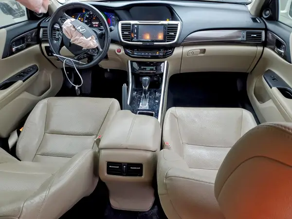 JHMCR6F72HC017966 2017 HONDA ACCORD - Image 8