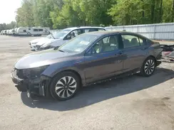 JHMCR6F72HC018745 2017 HONDA ACCORD