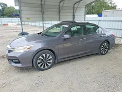 JHMCR6F72HC022164 2017 HONDA ACCORD