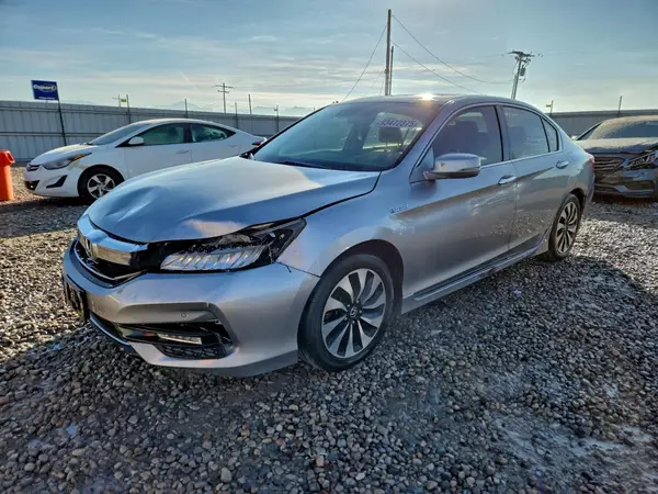 JHMCR6F72HC025467 2017 HONDA ACCORD - Image 1